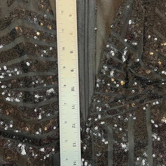 Windsor Deep V Neck Size S Little Black Dress Sequins Homecoming Going Out Mini - Picture 6 of 9